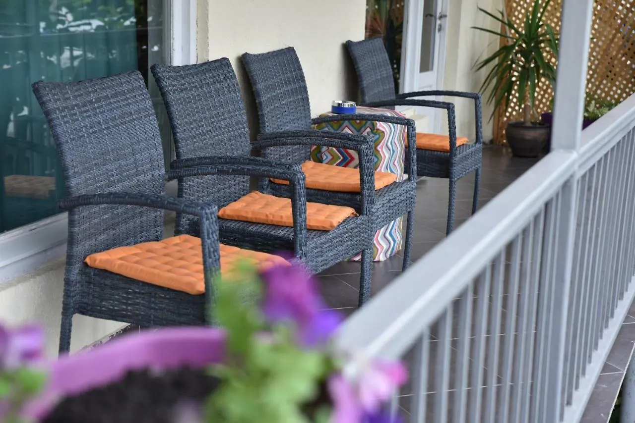 טביליסי 4Bd Appartaments With Cozy Garden